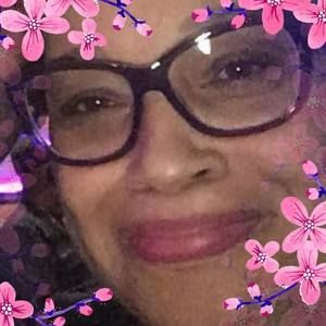 Meet your Posher, Pamela